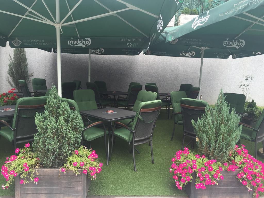Hotel Zeder Garni Belgrad Zewnętrze zdjęcie