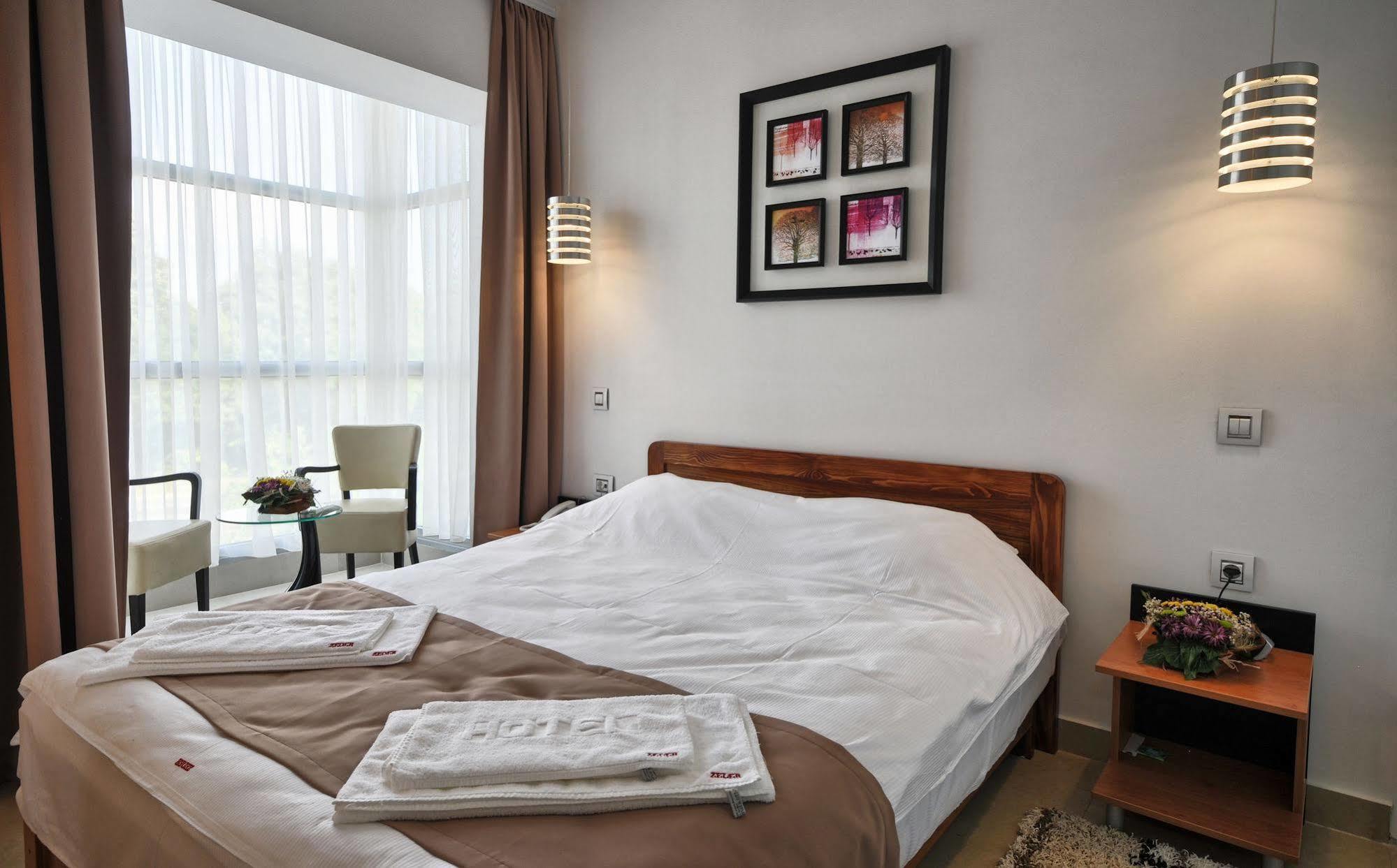 Hotel Zeder Garni Belgrad Zewnętrze zdjęcie